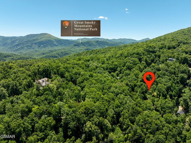 811 San Remo Drive, Gatlinburg, TN 37738