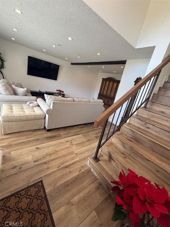 Image 17 of property listing at 20027 Community, Winnetka, CA 91306