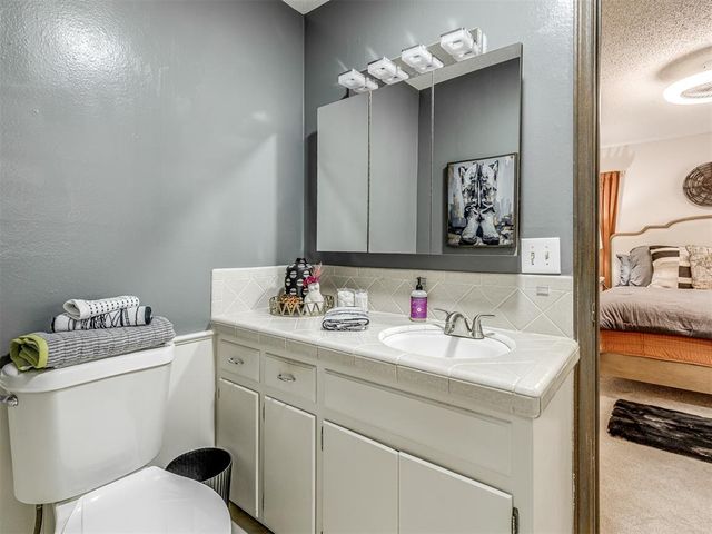 4418 S May Avenue, Newcastle, OK 73065