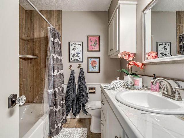 4418 S May Avenue, Newcastle, OK 73065