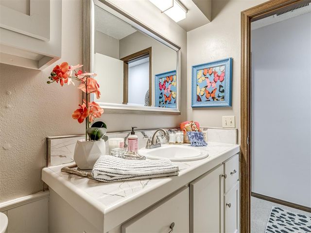 4418 S May Avenue, Newcastle, OK 73065