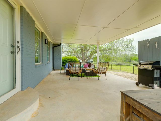 4418 S May Avenue, Newcastle, OK 73065