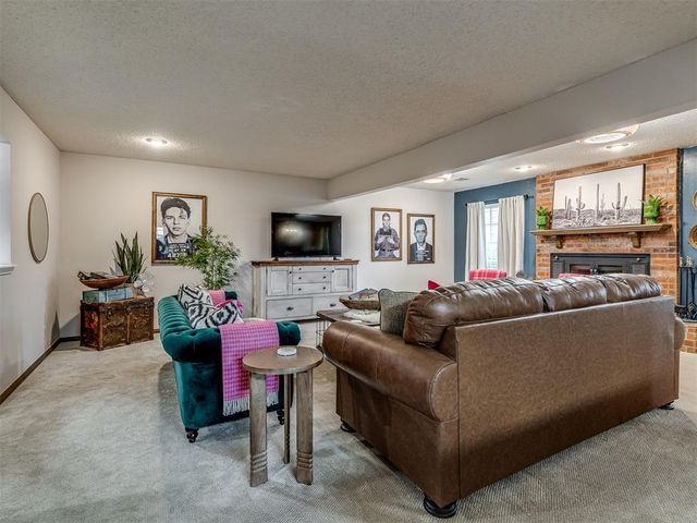 4418 S May Avenue, Newcastle, OK 73065