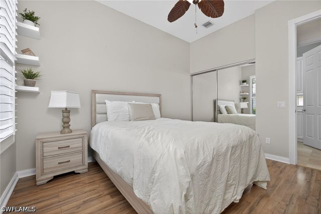2271 Heydon CIR W, Naples, FL 34120