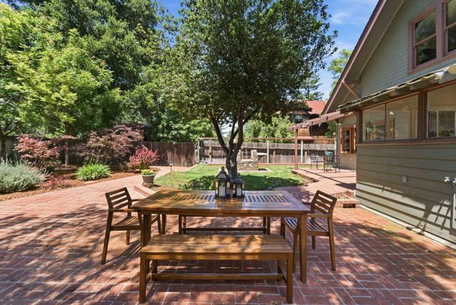 211 Glen Ridge Avenue, Los Gatos, CA 95030