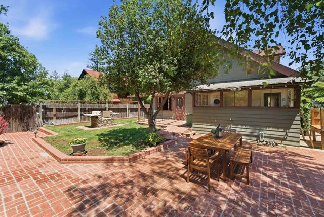 211 Glen Ridge Avenue, Los Gatos, CA 95030
