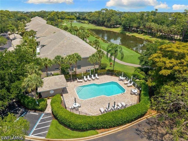 1930 Willow Bend CIR 201, Naples, FL 34109