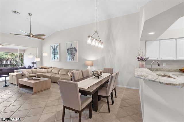 1930 Willow Bend CIR 201, Naples, FL 34109