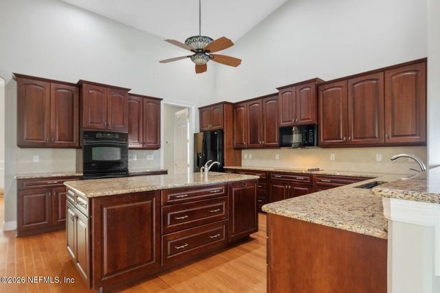 15 OLD OAK Drive, Palm Coast, FL 32137