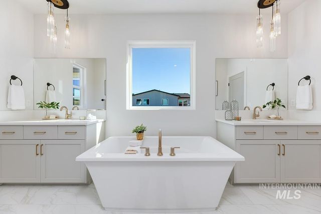 3116 E Renwick St, Meridian, ID 83642