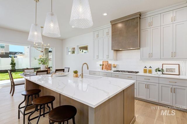 3116 E Renwick St, Meridian, ID 83642