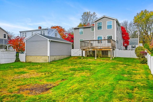 51 Country Road, Fairfield, CT 06824