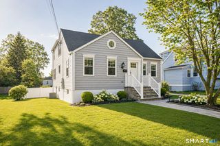 51 Country Road, Fairfield, CT 06824