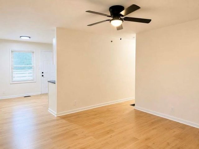 8613 E 92nd Terrace, Kansas City, MO 64138