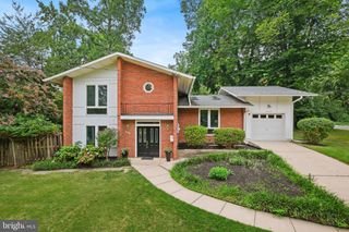 9528 STARMONT RD, Bethesda, MD 20817