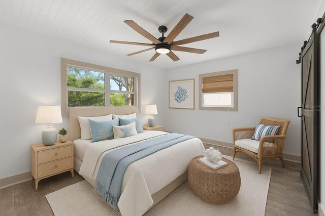 7490 LOCUST STREET NE, St Petersburg, FL 33702