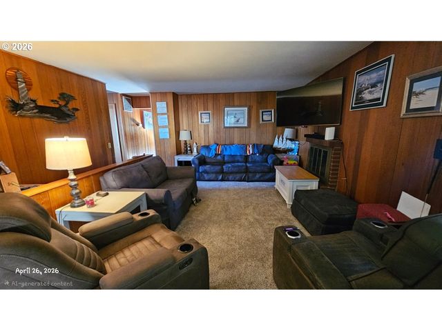 488 WALNUT Ln, Eugene, OR 97401
