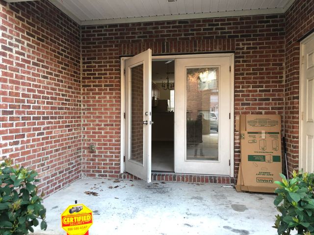 1521 FIELDVIEW Drive, Jacksonville, FL 32225