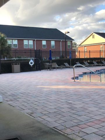 1521 FIELDVIEW Drive, Jacksonville, FL 32225