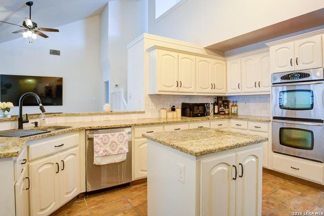 19831 Wittenburg, San Antonio, TX 78256