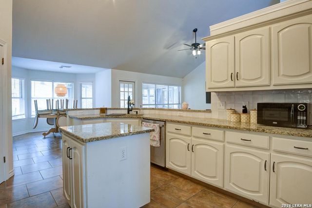 19831 Wittenburg, San Antonio, TX 78256