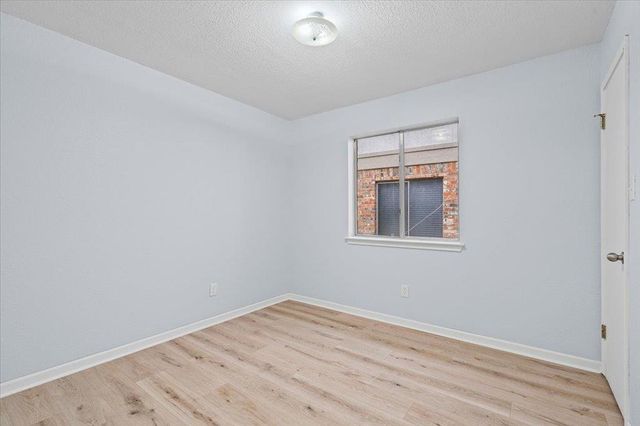 1009 Laurelleaf DR, Pflugerville, TX 78660