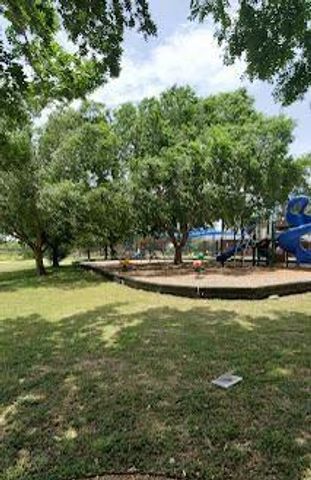 1009 Laurelleaf DR, Pflugerville, TX 78660