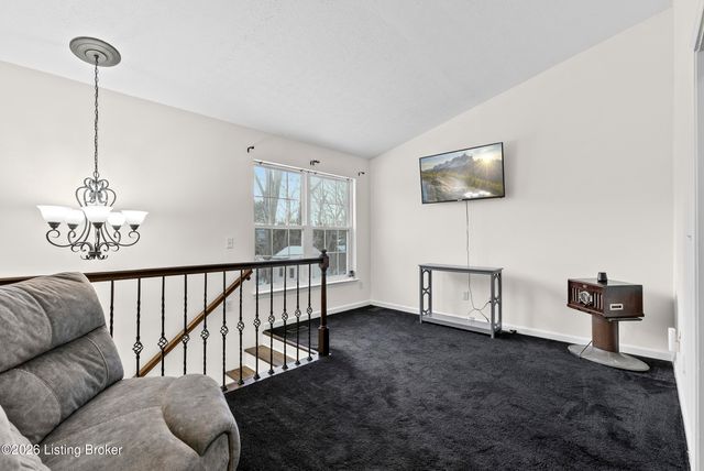 12502 Bridgetown Pl, Louisville, KY 40245