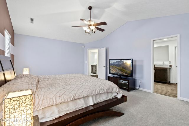 12502 Bridgetown Pl, Louisville, KY 40245