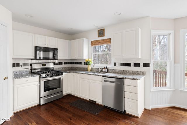 218 Oxford Hills Drive, Chapel Hill, NC 27514