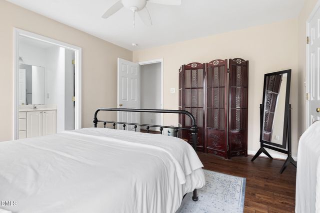 218 Oxford Hills Drive, Chapel Hill, NC 27514