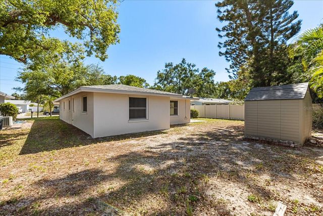 620 JACARANDA STREET, Dunedin, FL 34698