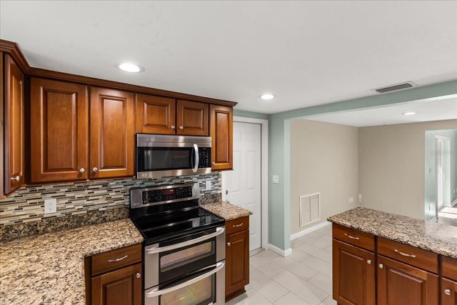 620 JACARANDA STREET, Dunedin, FL 34698