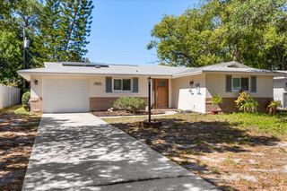 620 JACARANDA STREET, Dunedin, FL 34698