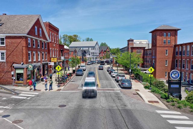 125 Main St Apt 35, Newmarket, NH 03857