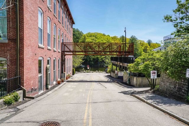 125 Main St Apt 35, Newmarket, NH 03857