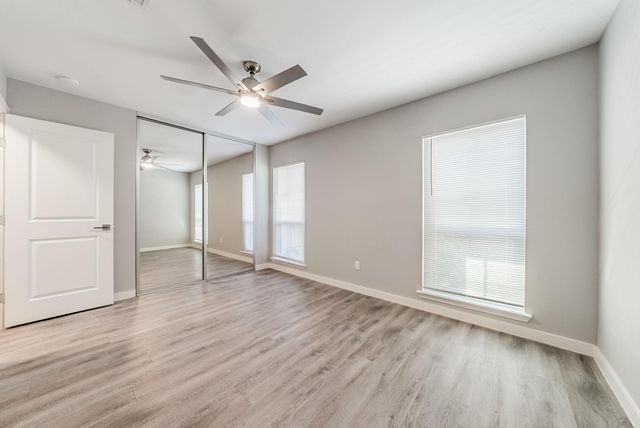 10429 Firethorn LN, Austin, TX 78750