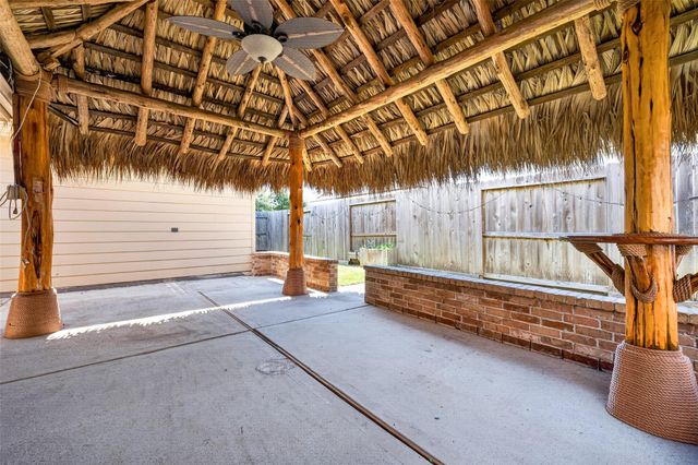 2908 Misty Wind Court, League City, TX 77573