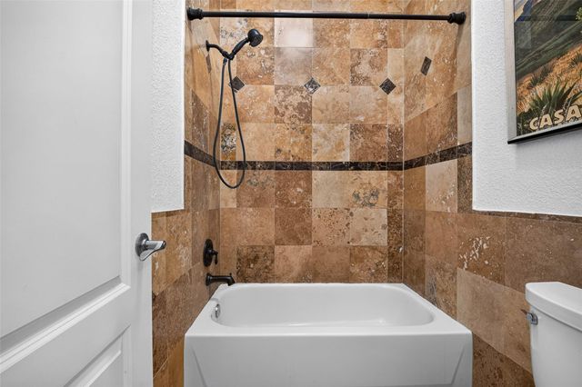 2908 Misty Wind Court, League City, TX 77573