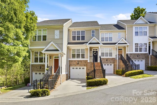 6048 Champions Crest Drive, Charlotte, NC 28269