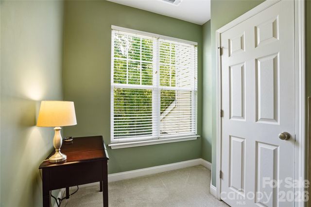 6048 Champions Crest Drive, Charlotte, NC 28269