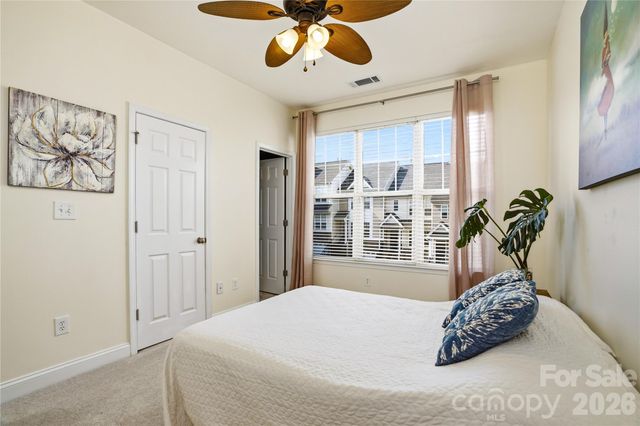 6048 Champions Crest Drive, Charlotte, NC 28269