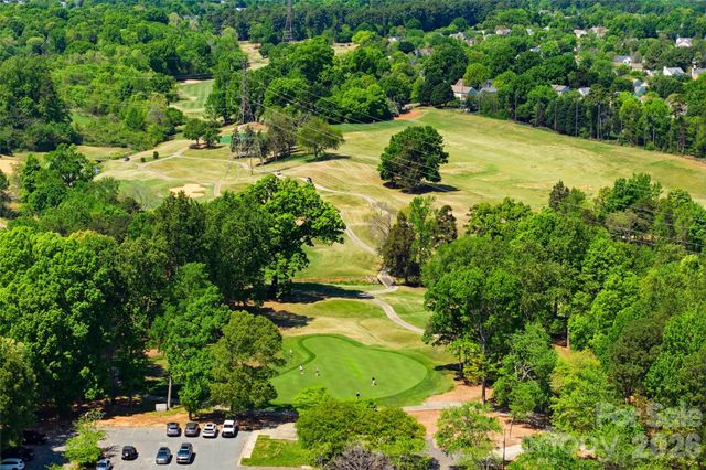 6048 Champions Crest Drive, Charlotte, NC 28269