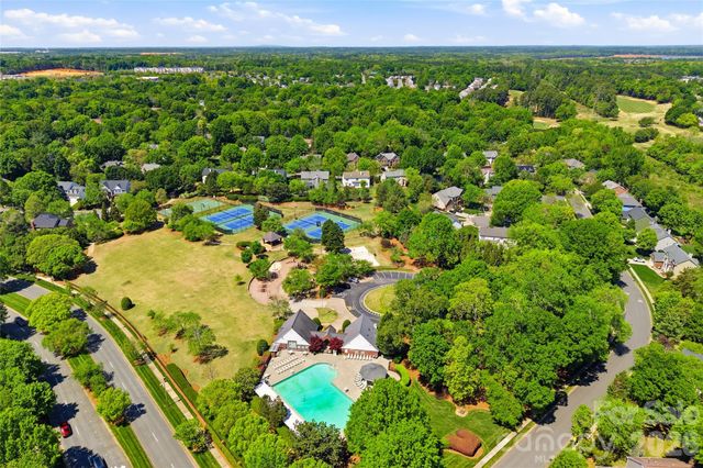 6048 Champions Crest Drive, Charlotte, NC 28269