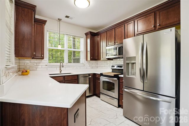 6048 Champions Crest Drive, Charlotte, NC 28269