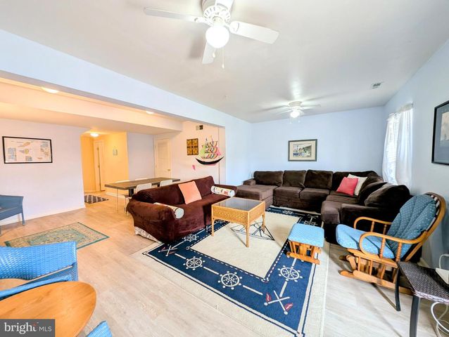 38337 AMAGANST, Ocean View, DE 19970