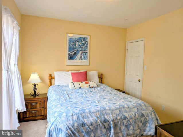 38337 AMAGANST, Ocean View, DE 19970