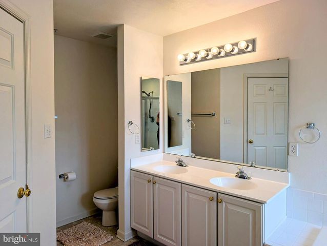 38337 AMAGANST, Ocean View, DE 19970