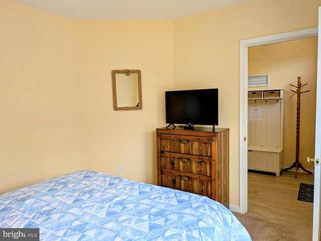 38337 AMAGANST, Ocean View, DE 19970