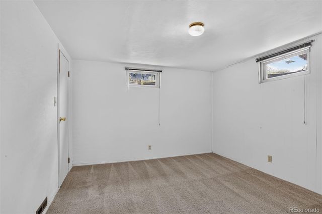 1833 S Carr Street, Lakewood, CO 80232